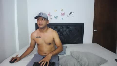 Luna y pitufo online show from 12/17/25, 10:21