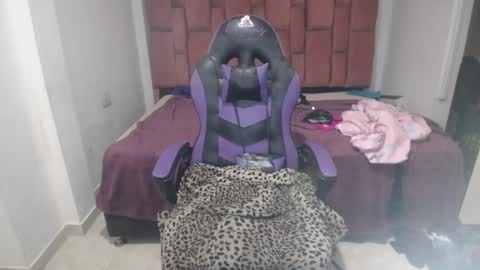 Luna online show from 12/05/24, 07:05