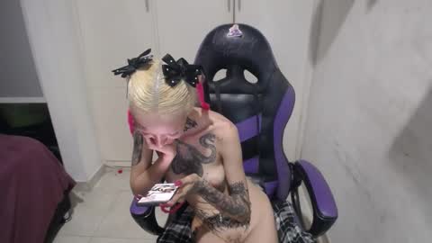 Luna online show from 02/03/25, 06:45