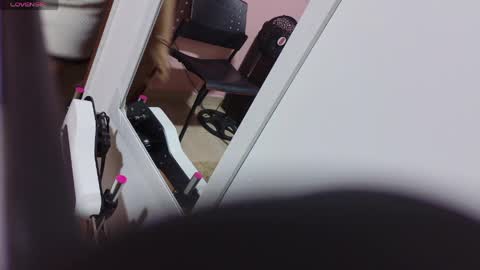 Snapshot of luna_rousse26 chatting on 05/26/26, 01:29 luna_rousse26 online show from 05/26/26, 01:29