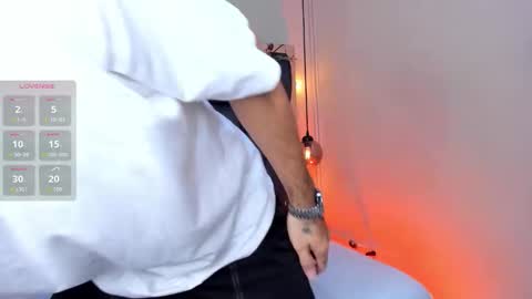 Luna Stanford online show from 01/05/26, 07:28