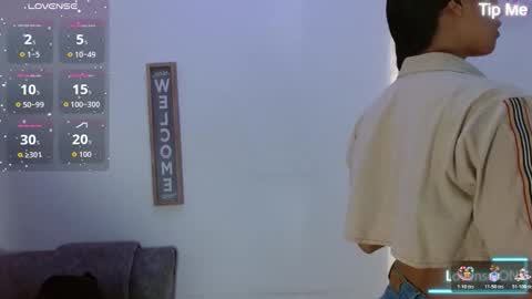 luna_starr69 online show from 11/11/25, 12:49