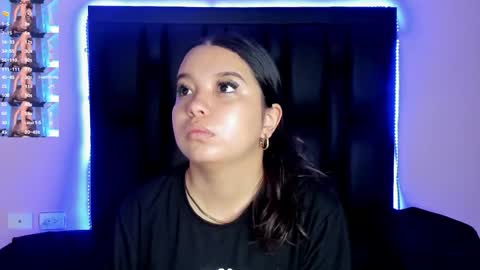 Luna  online show from 11/18/25, 11:47