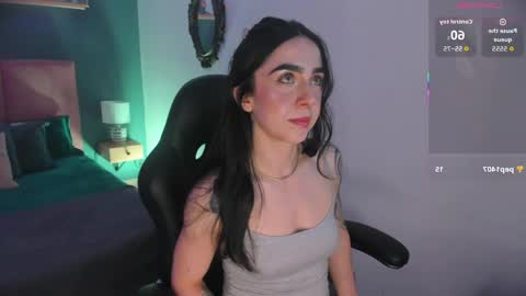 Snapshot of luna_tagliaferri chatting on 05/31/26, 08:43 Luna online show from 05/31/26, 08:43