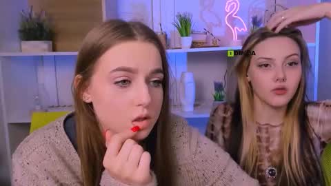 Luna online show from 10/06/25, 07:11