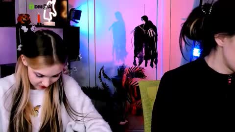 Luna online show from 11/01/25, 08:11