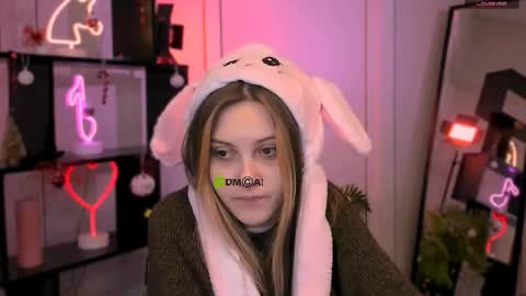 Luna online show from 01/11/26, 06:18