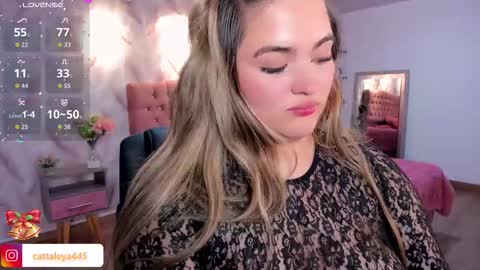  Luna online show from 11/28/25, 03:09