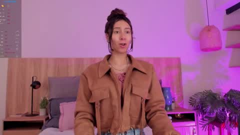 luna online show from 10/06/25, 01:08