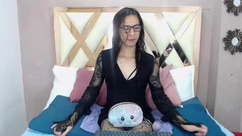 Luna Winston online show from 01/12/26, 02:55