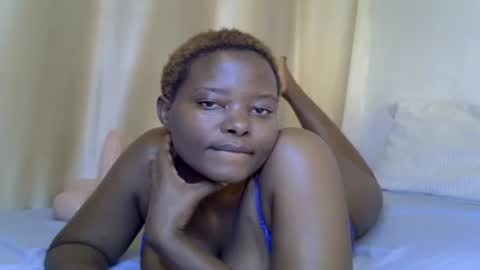 Snapshot of luna_zest chatting on 07/20/26, 10:39 luna online show from 07/20/26, 10:39