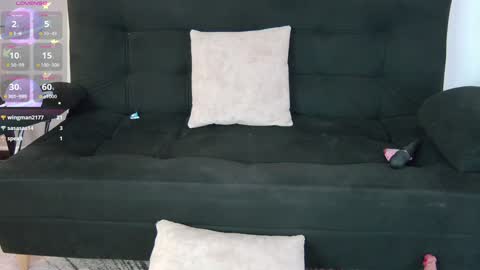 Luna online show from 01/21/25, 06:55