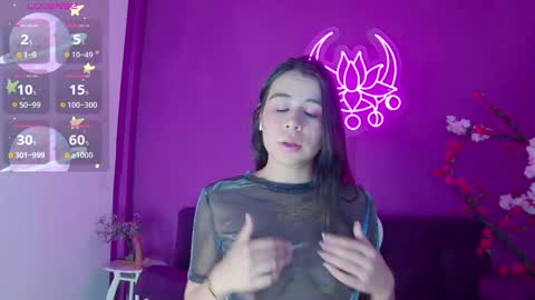 Luna online show from 02/03/25, 12:57