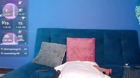 Luna online show from 03/07/25, 07:49