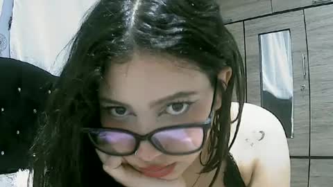 Snapshot of lunaa_sub chatting on 01/31/25, 02:58 lunaa_sub online show from 01/31/25, 02:58