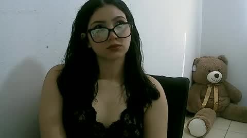 Snapshot of lunaa_sub chatting on 02/12/25, 07:56 lunaa_sub online show from 02/12/25, 07:56