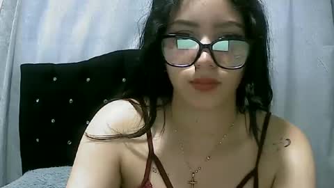 Snapshot of lunaa_sub chatting on 02/18/25, 11:08 lunaa_sub online show from 02/18/25, 11:08