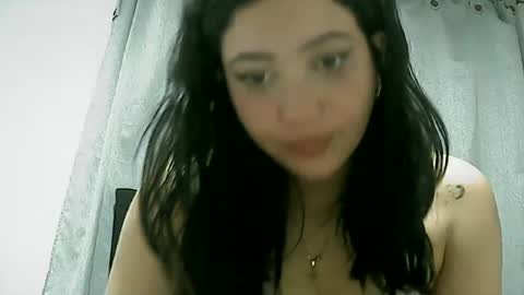 Snapshot of lunaa_sub chatting on 02/19/25, 05:38 lunaa_sub online show from 02/19/25, 05:38