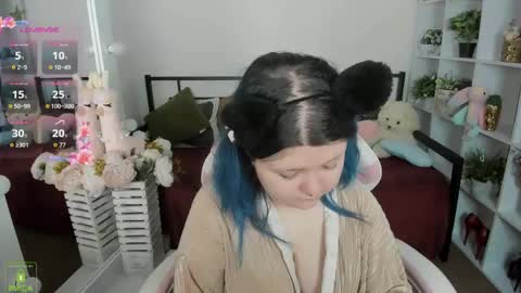 Luna online show from 04/11/26, 06:40