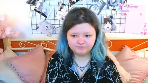 Luna online show from 05/19/26, 05:58