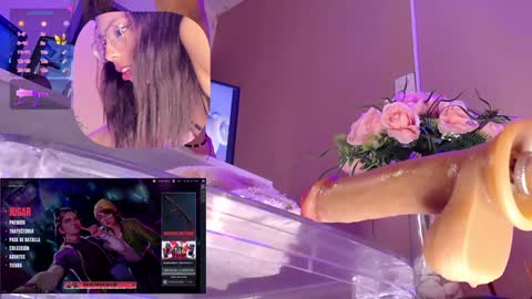 Luna online show from 01/05/25, 01:13