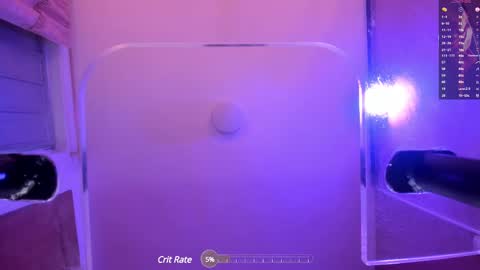 Luna online show from 03/10/25, 10:24