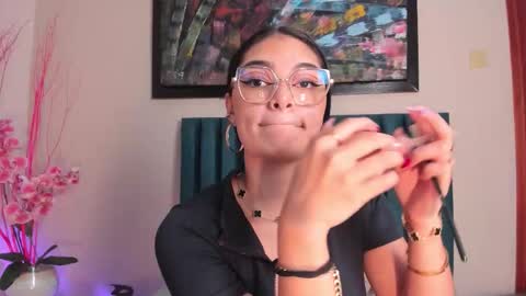 Luna Aspen online show from 09/16/25, 06:20