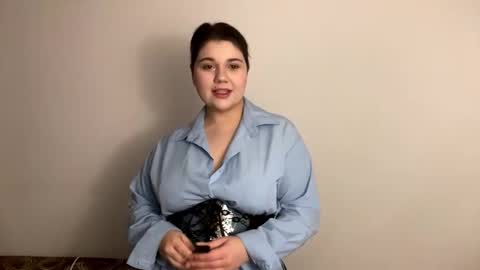 Snapshot of lunablakes chatting on 02/10/26, 07:23 Luna online show from 02/10/26, 07:23