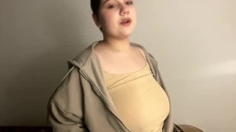 Snapshot of lunablakes chatting on 02/12/26, 07:47 Luna online show from 02/12/26, 07:47