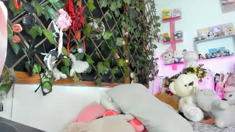 lunacristal_moon online show from 02/14/25, 01:45