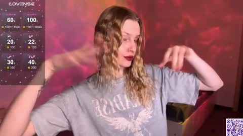 Britney online show from 09/28/25, 06:13