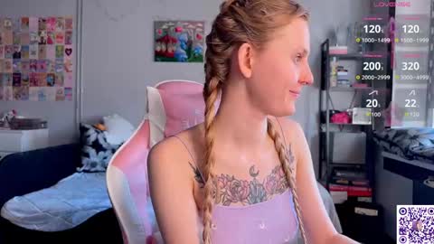 Britney online show from 04/17/26, 03:59