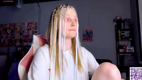 Britney online show from 05/22/26, 07:19