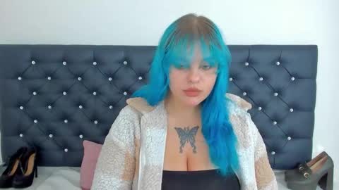 Luna online show from 09/18/25, 09:00