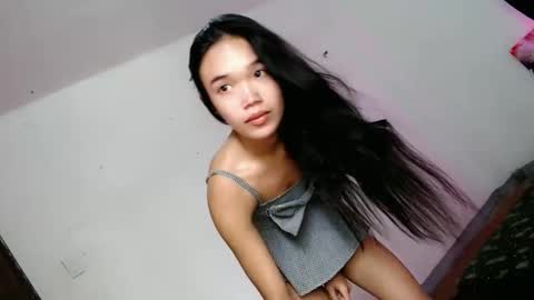 lunafoxx_ online show from 02/15/26, 11:56