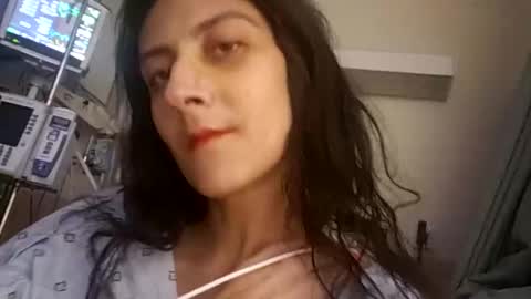 Freya online show from 02/17/25, 12:54