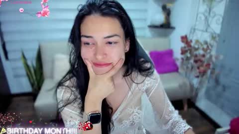 Luna online show from 11/16/25, 01:55