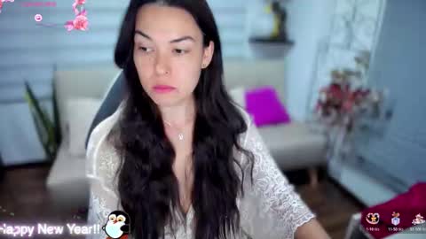 Luna online show from 01/13/26, 12:05