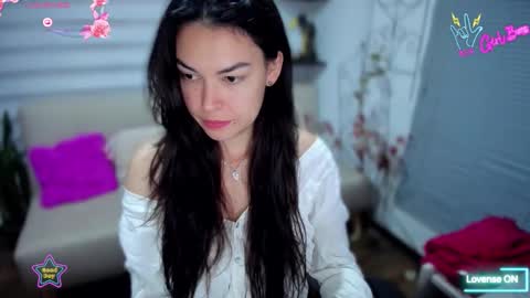 Luna online show from 03/19/26, 02:15