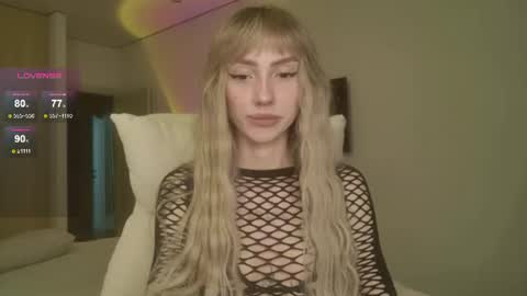 Luna online show from 06/23/26, 08:51