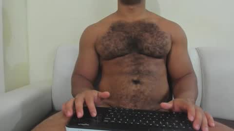 Luna online show from 11/22/25, 07:29