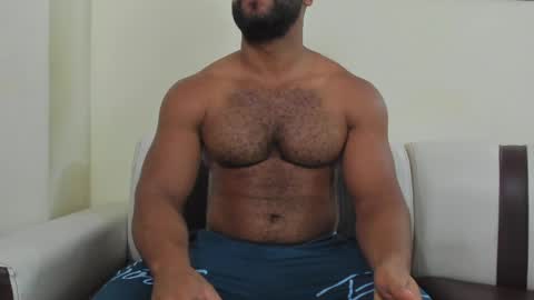 Luna online show from 04/04/26, 08:12