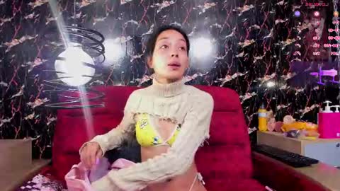 Luna  online show from 07/19/26, 12:20