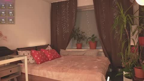 lunalike online show from 04/05/26, 03:53