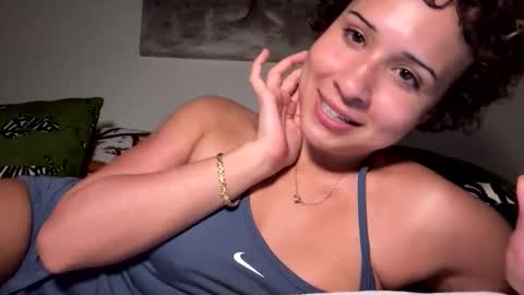 lunaloopzz online show from 03/25/26, 01:00