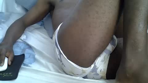 lunalove22_ online show from 01/09/26, 07:44