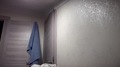 Snapshot of lunamalpica chatting on 01/07/25, 05:01 LunaPica online show from 01/07/25, 05:01