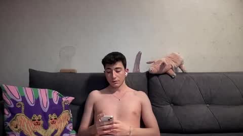 Snapshot of lunamalpica chatting on 01/31/25, 03:55 LunaPica online show from 01/31/25, 03:55