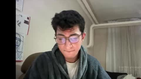 Snapshot of lunamalpica chatting on 10/11/25, 05:22 LunaPica online show from 10/11/25, 05:22