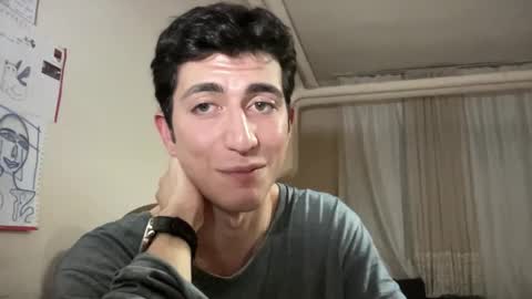 Snapshot of lunamalpica chatting on 10/31/25, 06:09 LunaPica online show from 10/31/25, 06:09